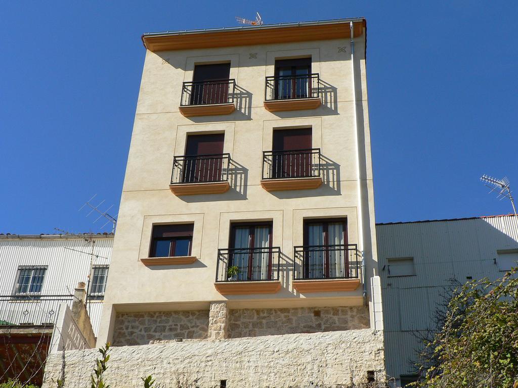 Casa Rural Fuente El Boticario Aldeanueva de la Vera ภายนอก รูปภาพ